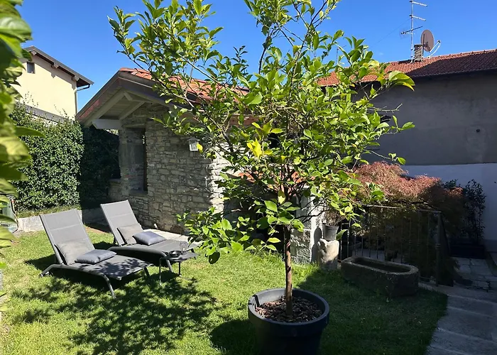 Curt De L'elba Hébergement de vacances Cernobbio